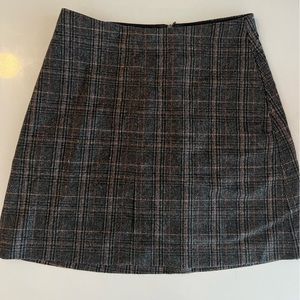 Aritzia Wilfred Plaid Skirt size 2